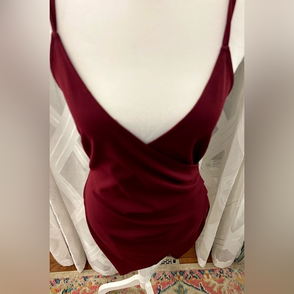Burgundy Windsor Cocktail Dress - Picture 4 of 9